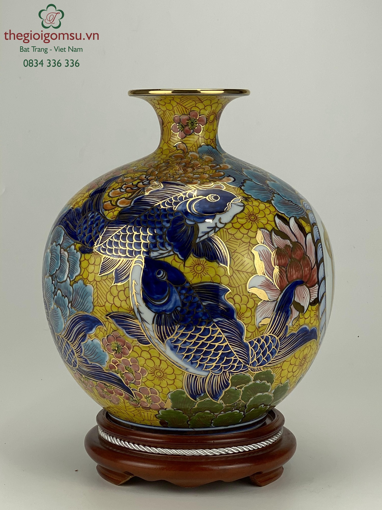 Bình hút tài lộc "Cá chép liên hoa chữ phúc" vẽ vàng