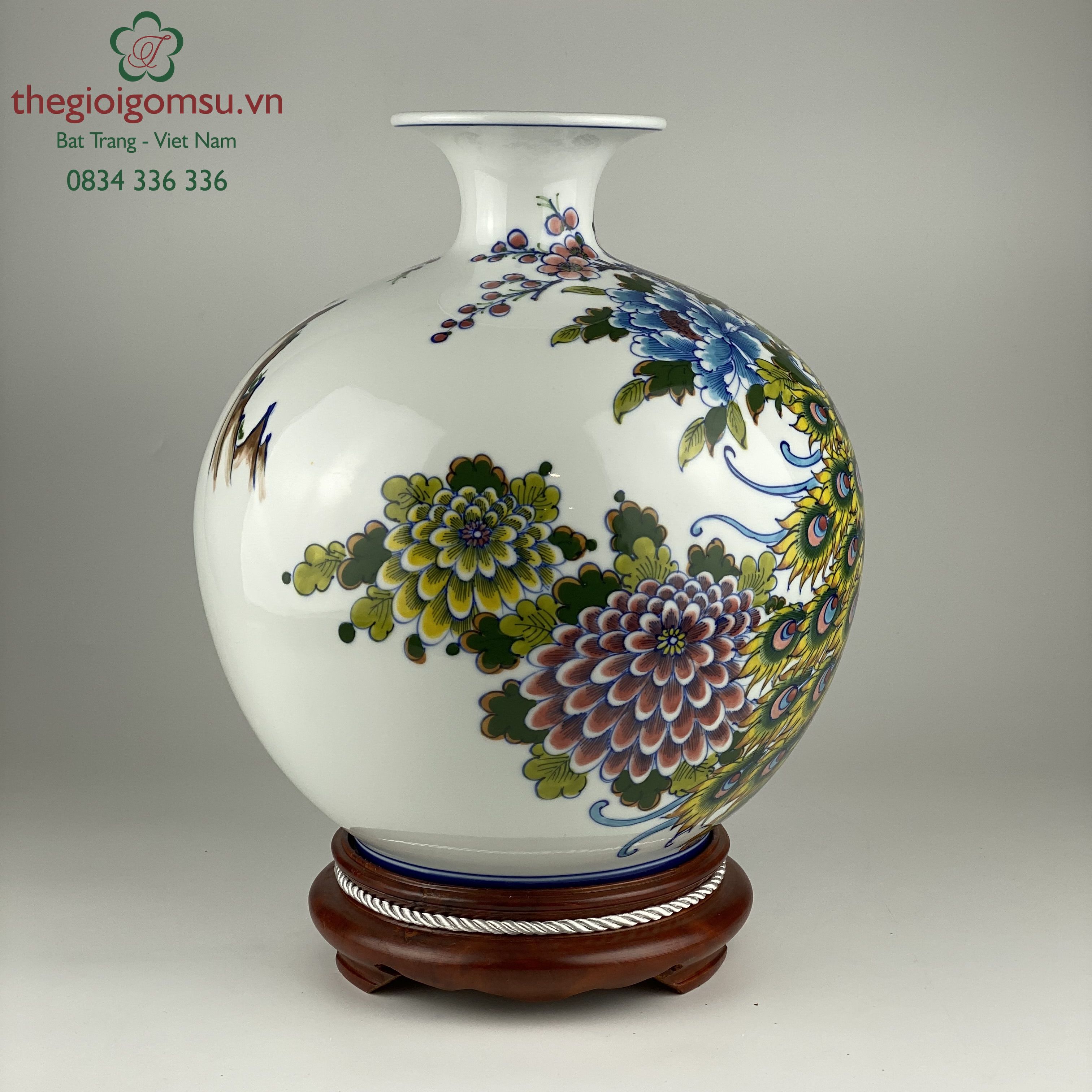 Bình hút tài lộc "Công thành danh toại" nền trắng