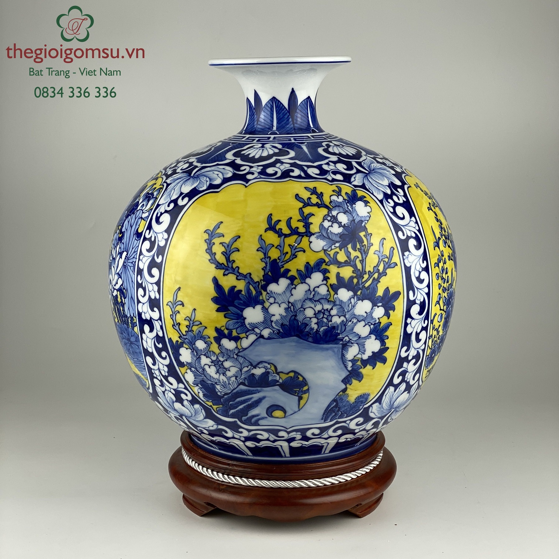 Bình hút tài lộc "Tứ cảnh bốn hoa" nền vàng đại cát