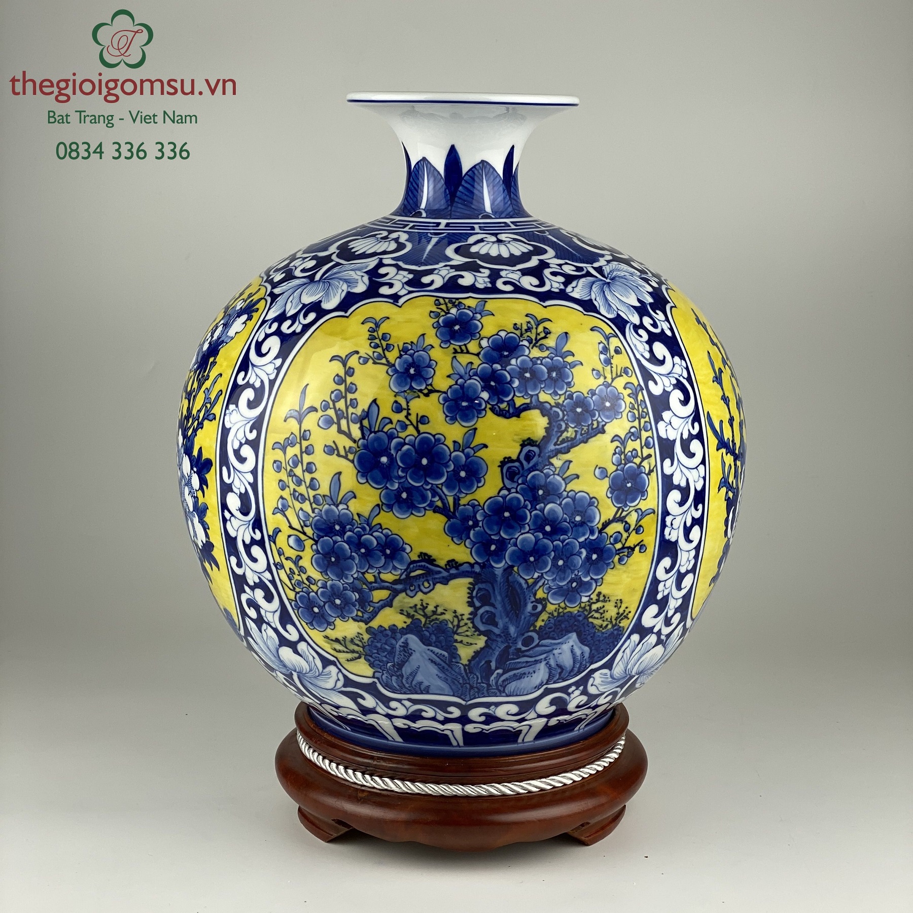 Bình hút tài lộc "Tứ cảnh bốn hoa" nền vàng đại cát