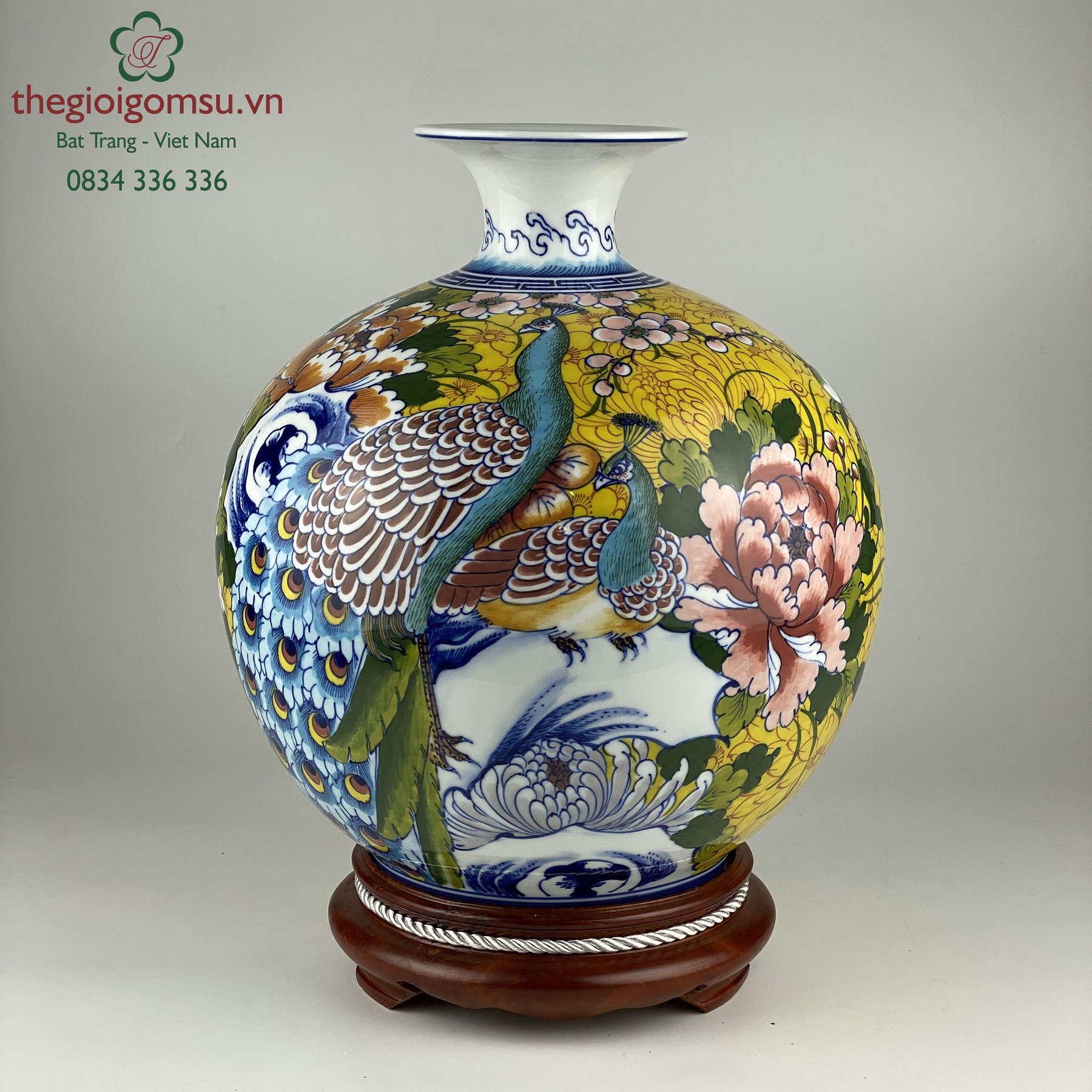 Bình hút tài lộc "Công thành danh toại hoa sen" nền vàng đại cát