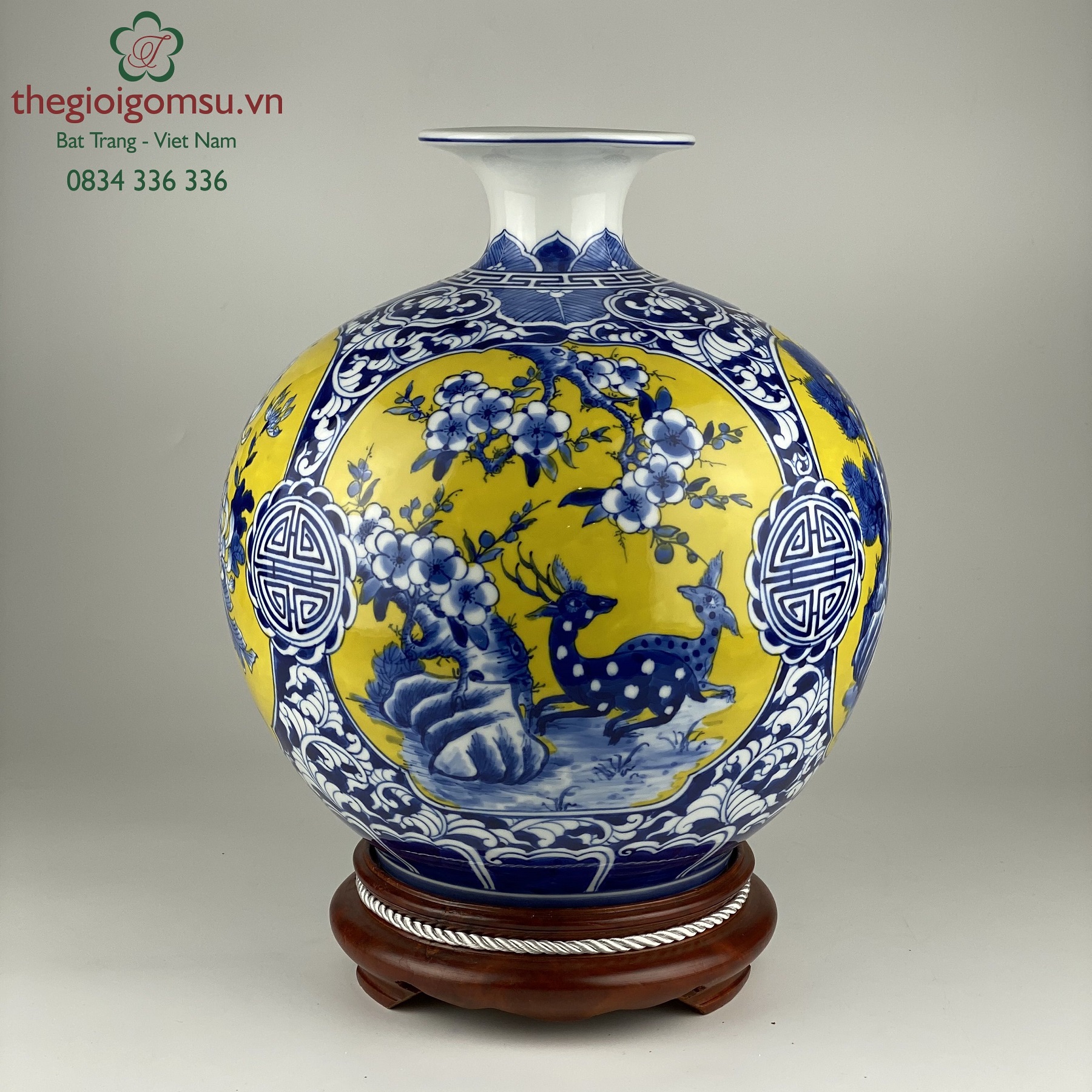 Bình hút lộc "Tứ cảnh" màu nền vàng đại cát