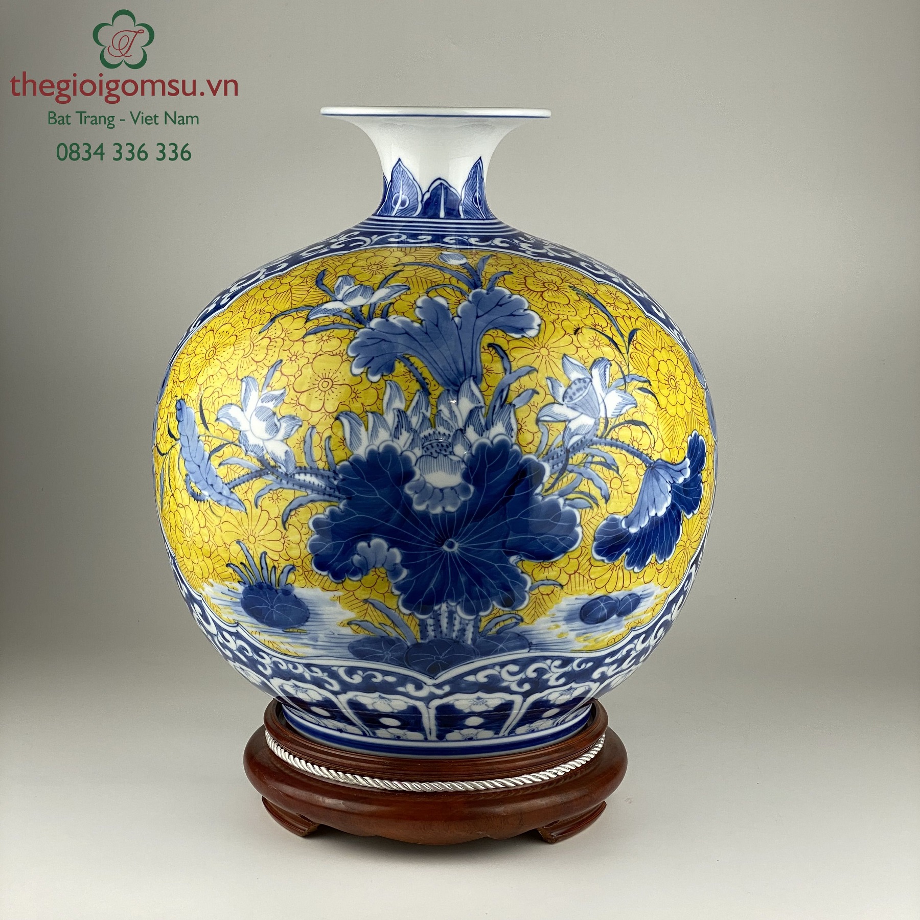 bình hút tài lộc "nhị cảnh đào sen" nền vàng đại cát