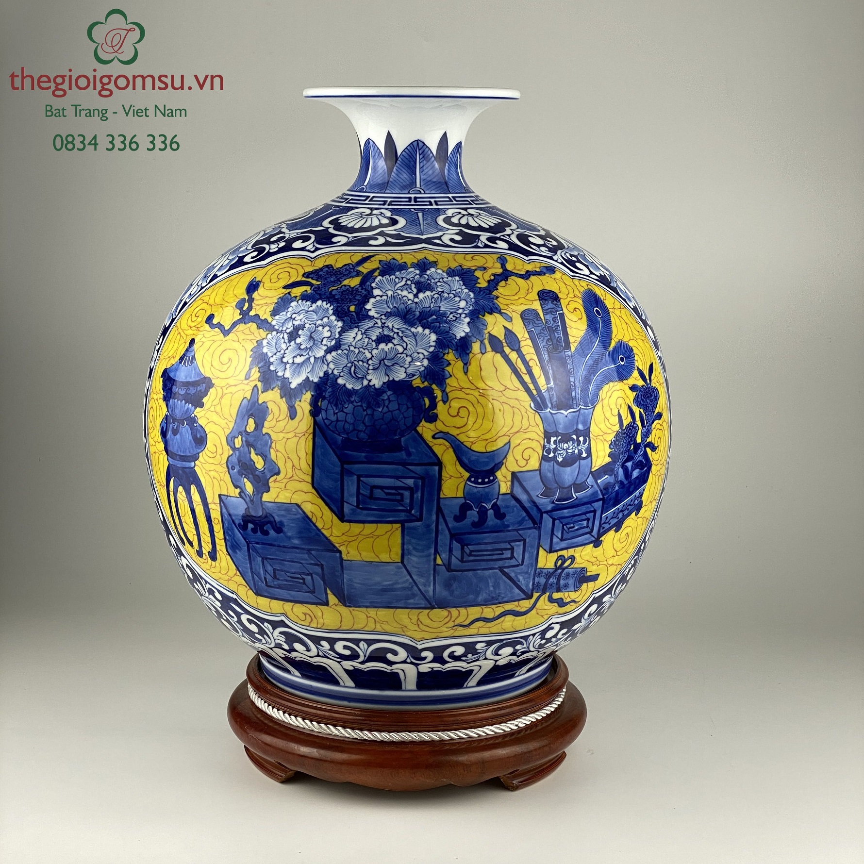 Bình hút tài lộc "vẽ cổ đồ bình an" xanh ngọc bích nền vàng