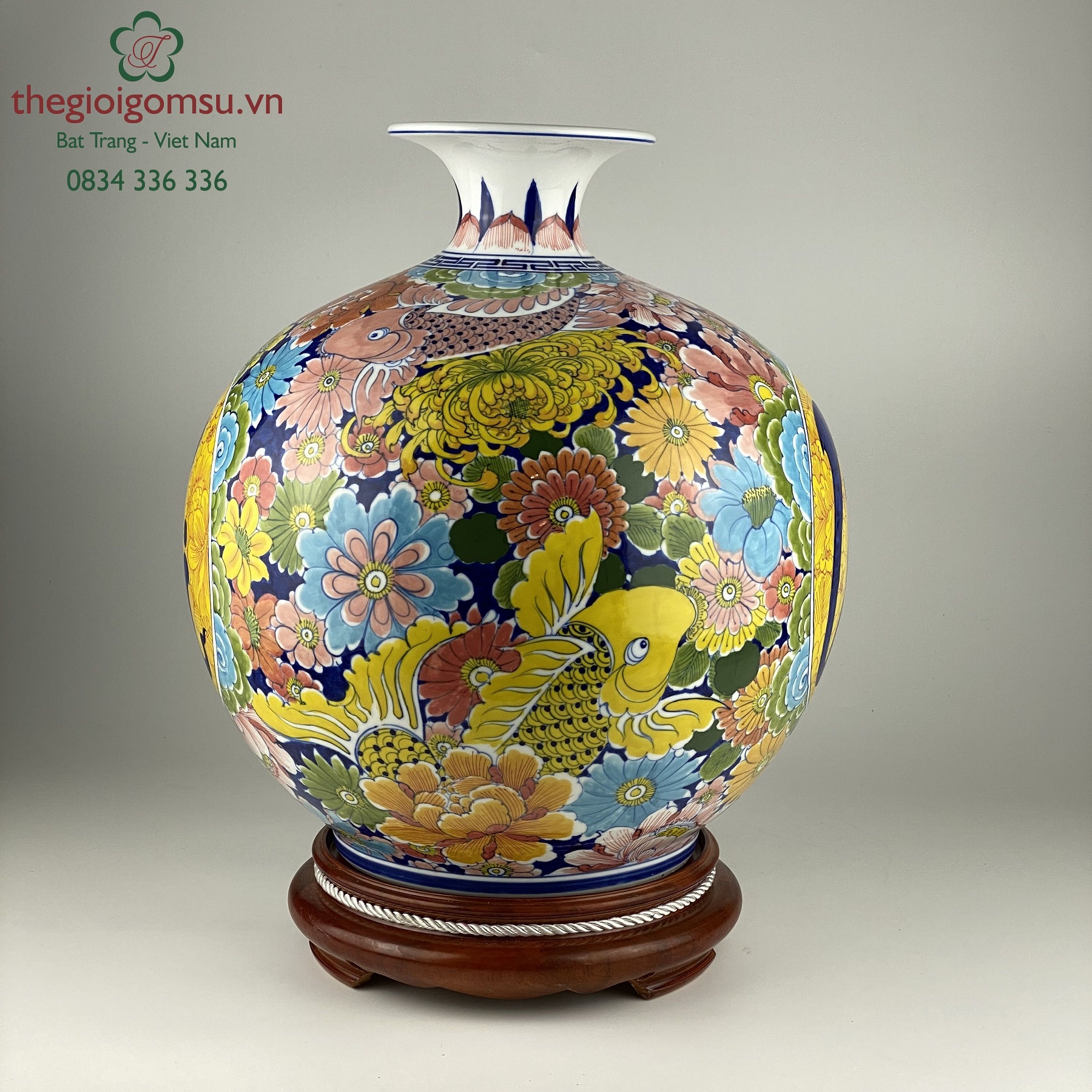 Bình hút tài lộc "Cá chép chữ tài lộc" nền vàng đại cát