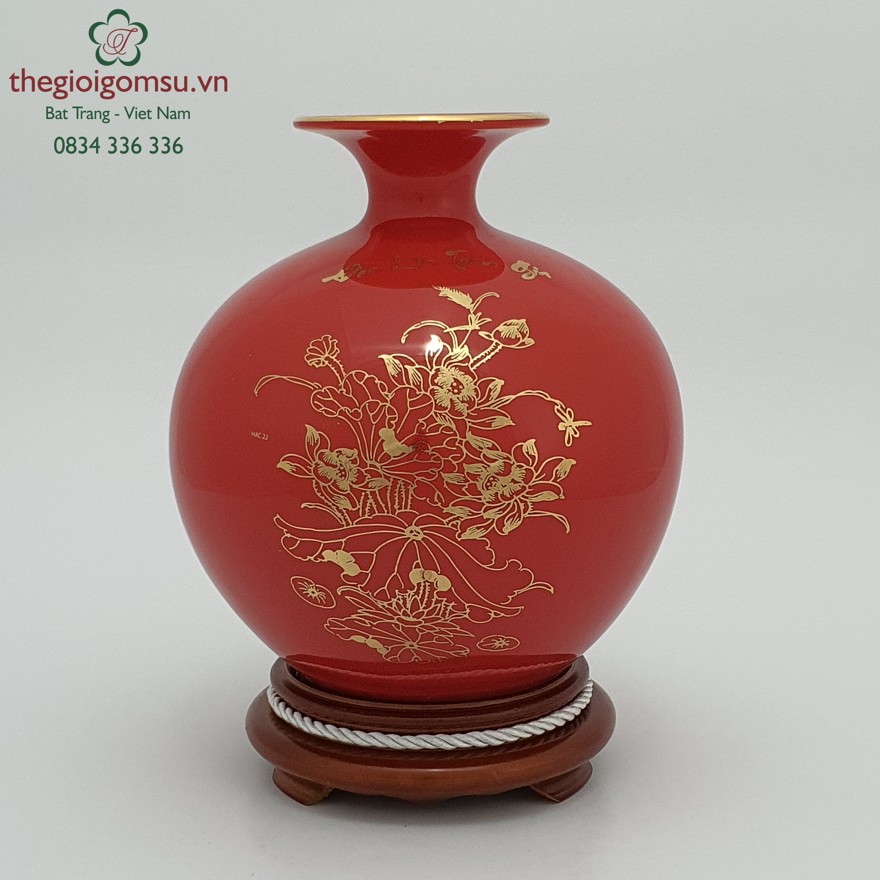 Bình hút tài lộc huyết dụ "Tùng Hạc Diên Niên" can vàng