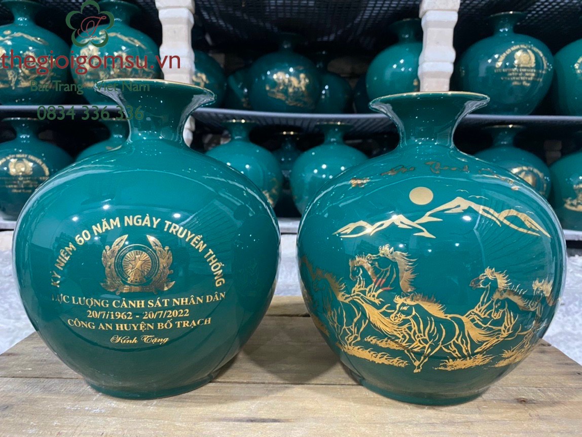 Bình hút Tài Lộc Mã Đáo Thành Công In logo ngày truyền thống Cảnh Sát Nhân Dân