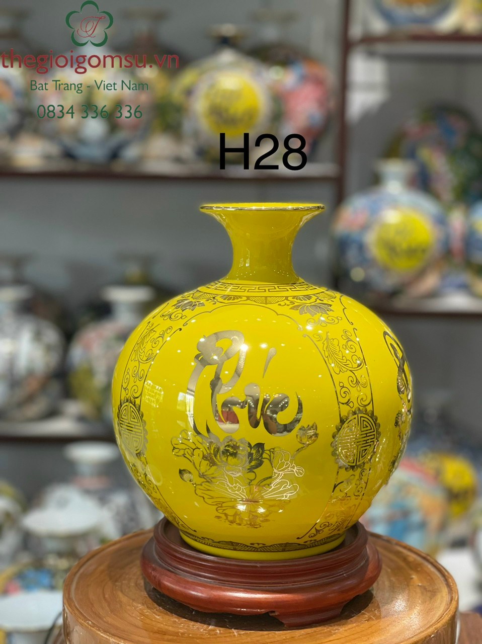 Bình hút Tài Lộc " Phúc - Đức - Tài - Lộc "nền vàng đại cát