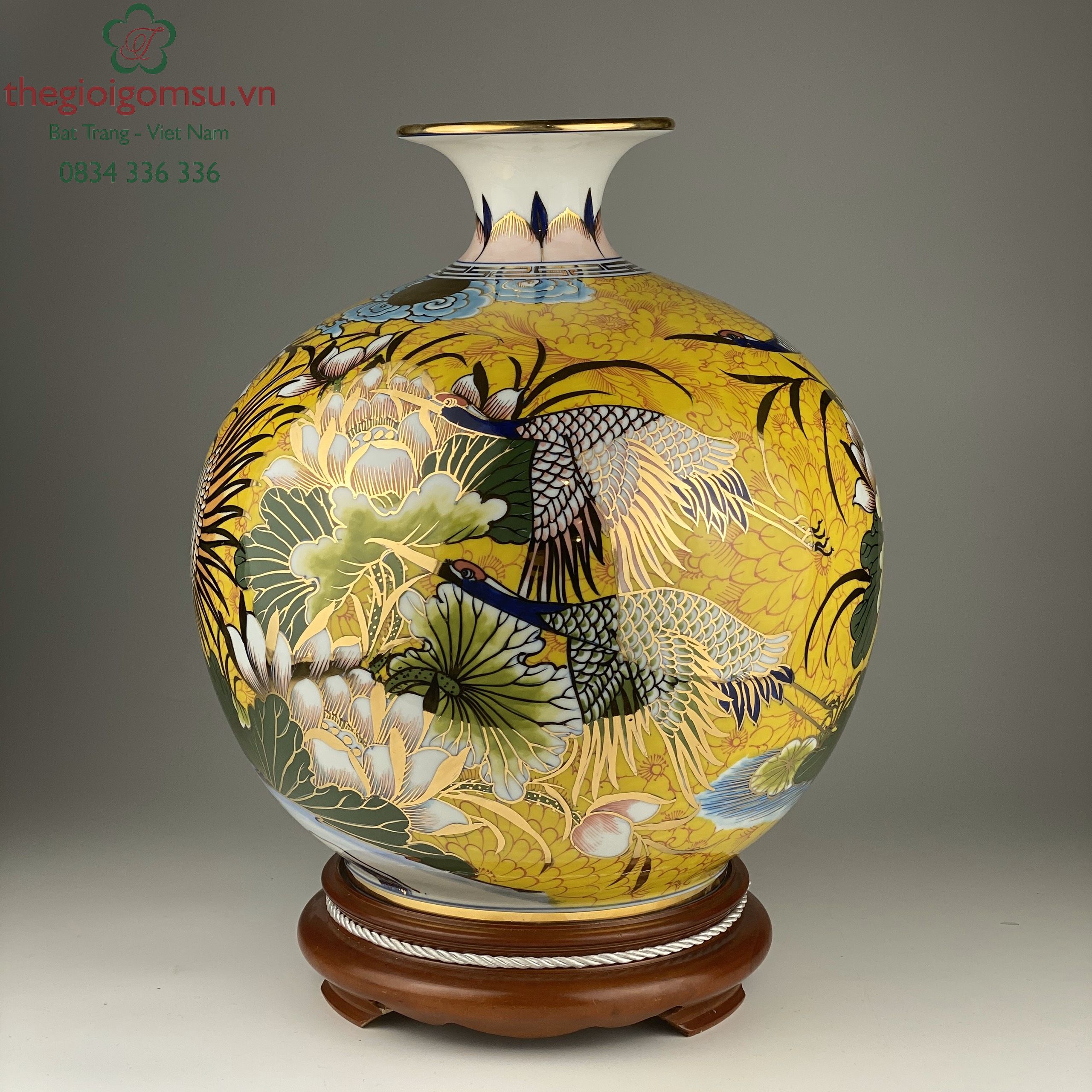 Bình hút tài lộc "Hạc hoa sen" nền hoa vàng đại cát vẽ vàng