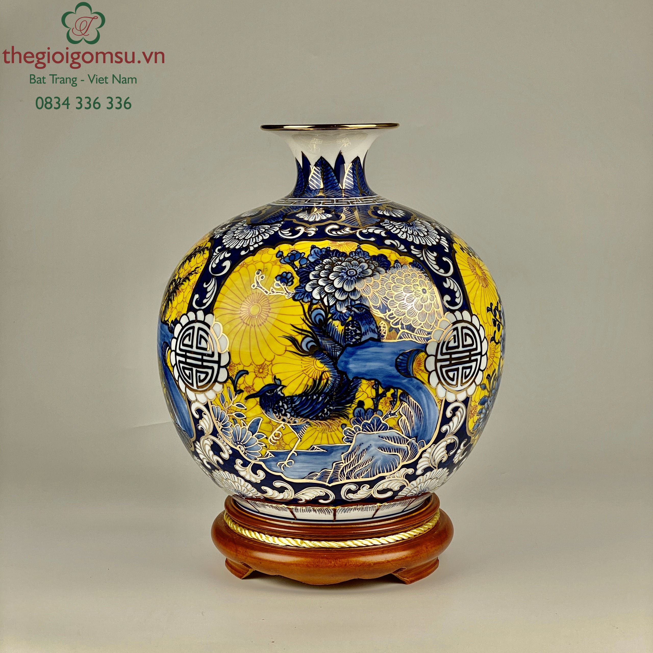 Bình hút tài lộc tứ cảnh bốn mùa nền hoa vàng vẽ vàng 24k