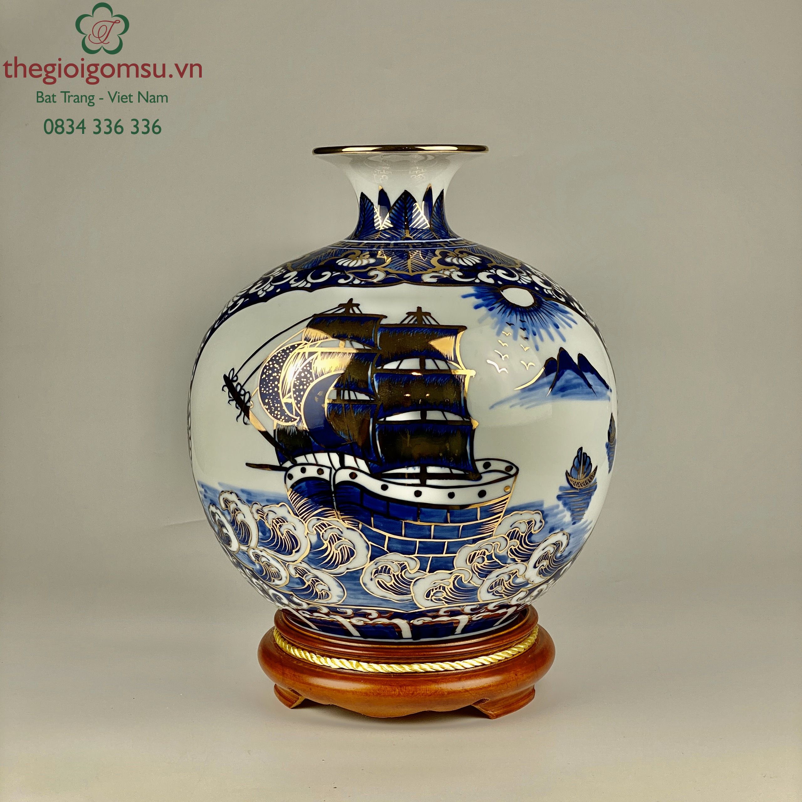 Bình hút tài lộc "Thuận buồm xuôi gió tràm" vẽ vàng 24K