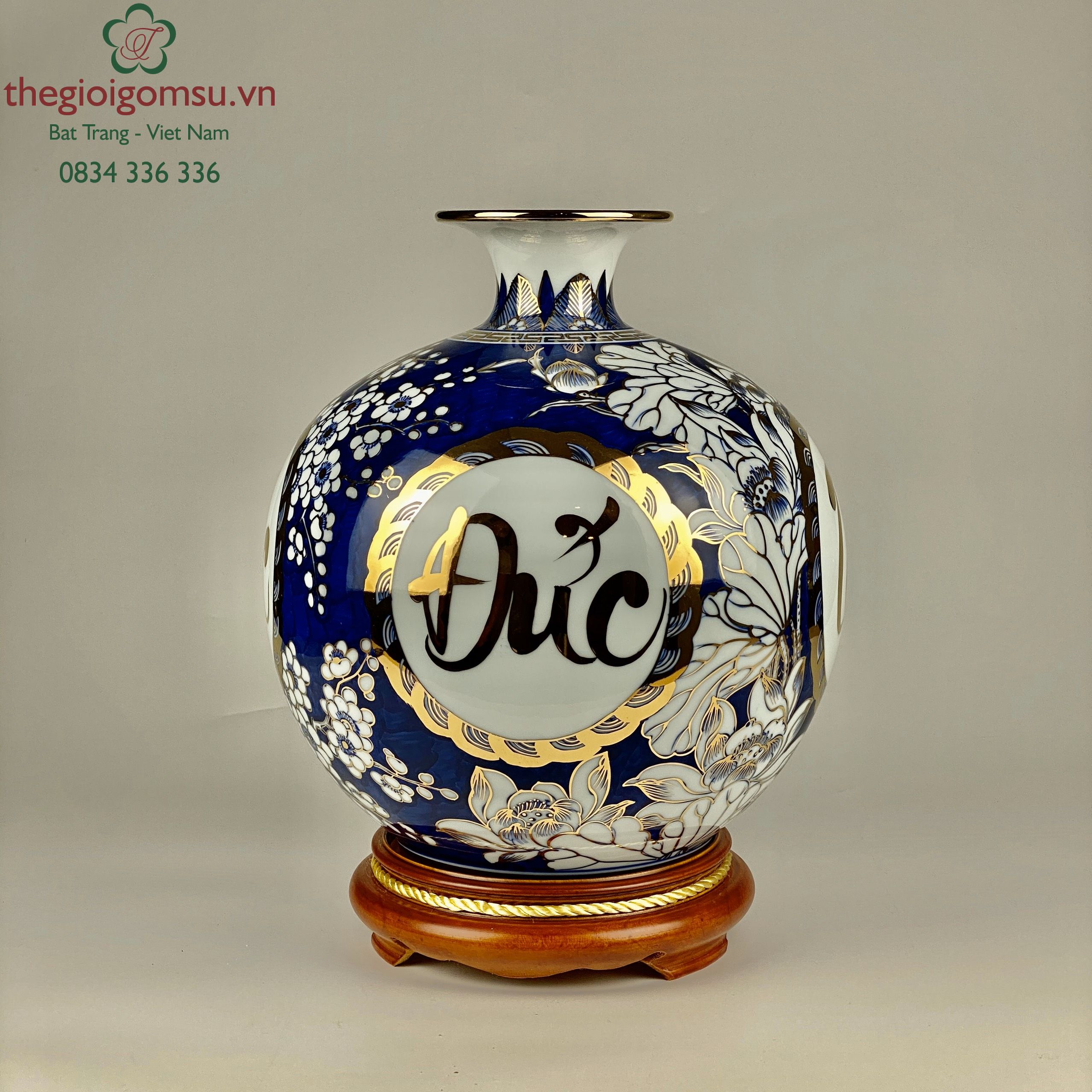 Bình Hút Tài Lộc " Chữ Phức, Đức, Tài, Lộc" nền hoa xanh coban vẽ vàng 24k