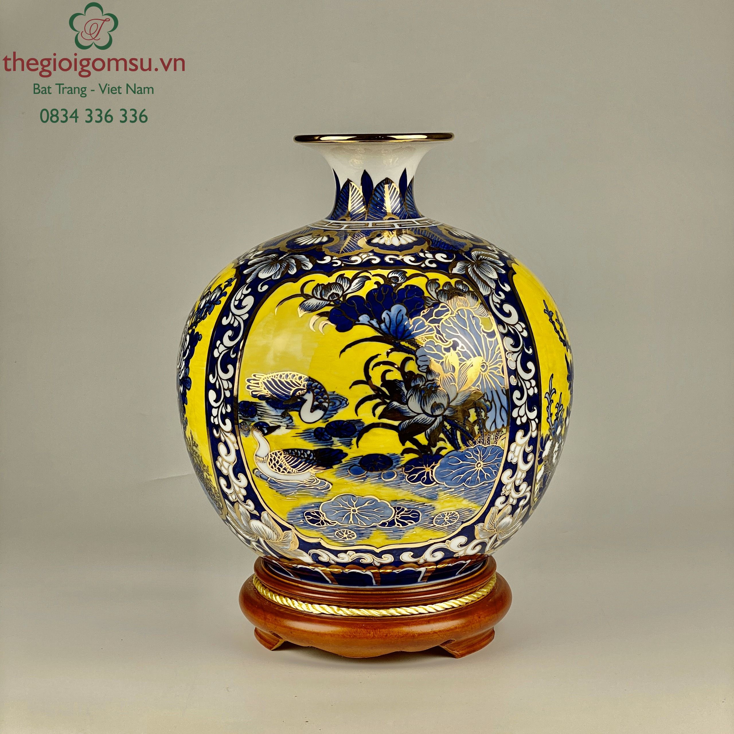 Bình Hút Tài Lộc tứ cảnh nền vàng vẽ vàng  tinh xảo