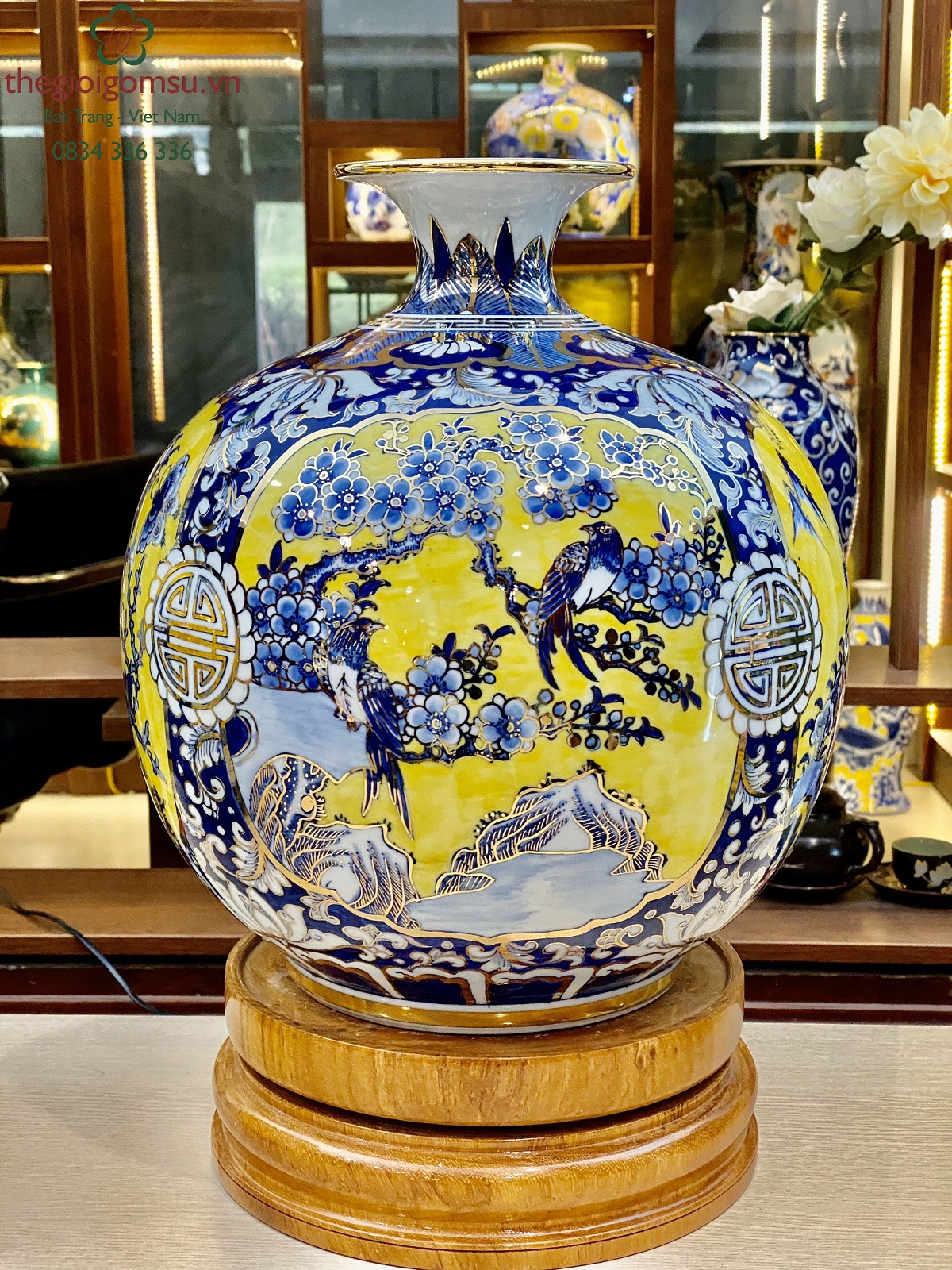 Bình hút tài lộc tứ cảnh nền vàng (2) vẽ vàng 24k