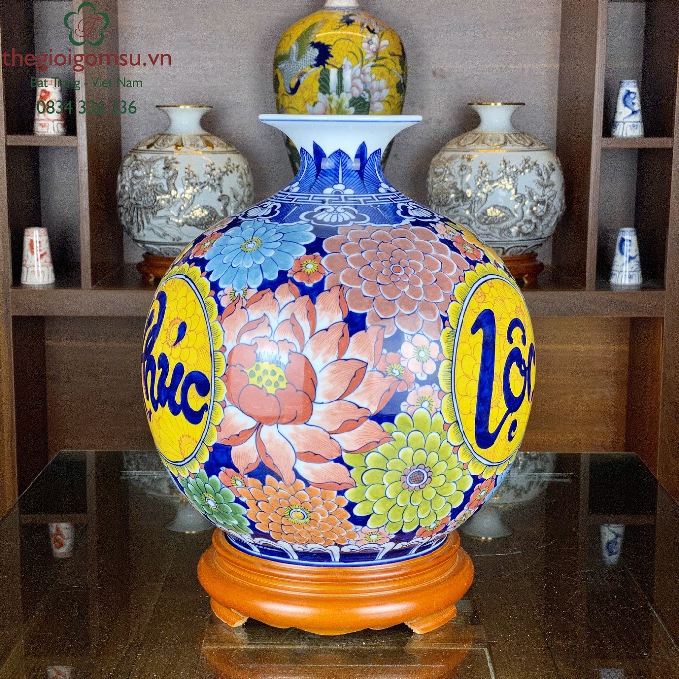 Bình Hút Tài Lộc "Chữ Phúc Lộc Thọ màu" nền hoa