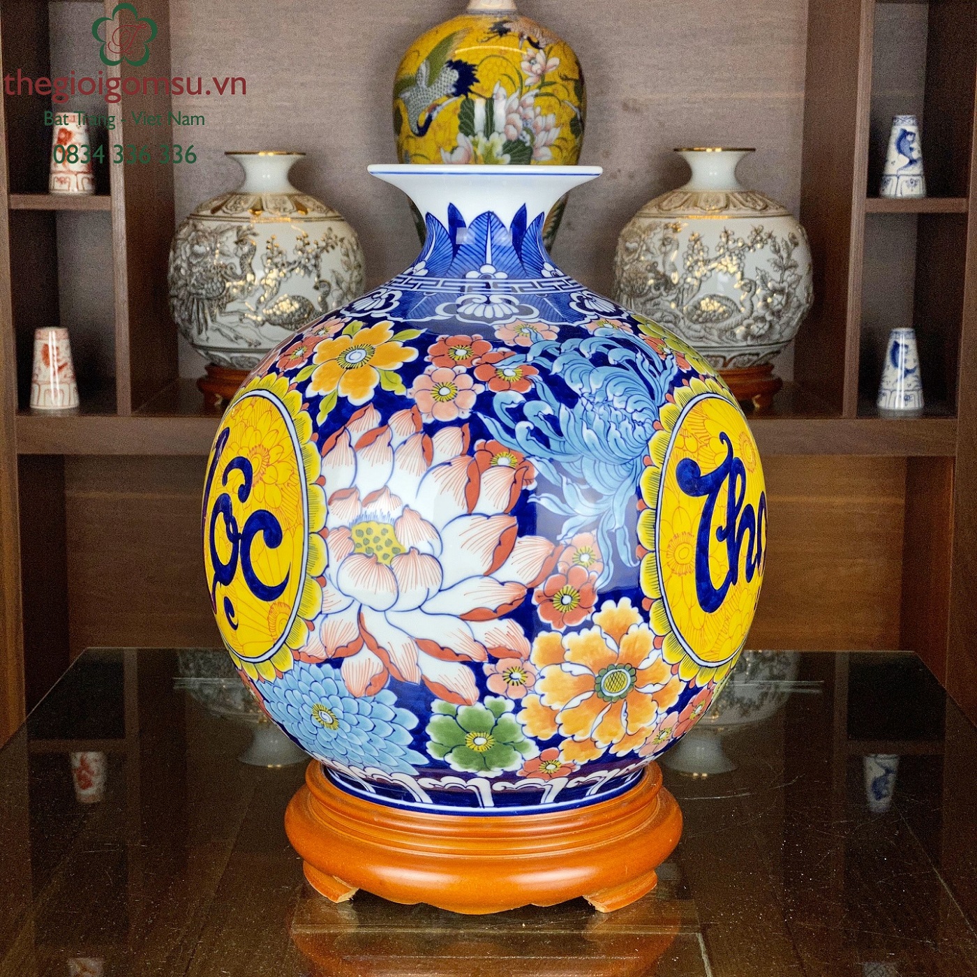 Bình Hút Tài Lộc "Chữ Phúc Lộc Thọ màu" nền hoa