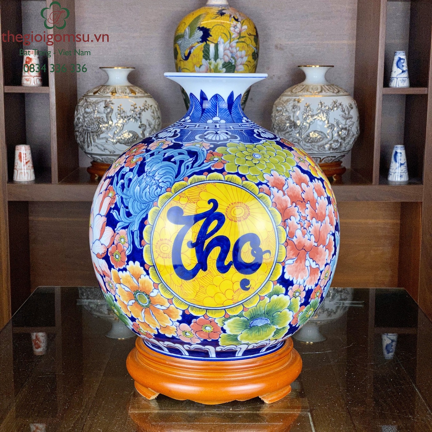 Bình Hút Tài Lộc "Chữ Phúc Lộc Thọ màu" nền hoa