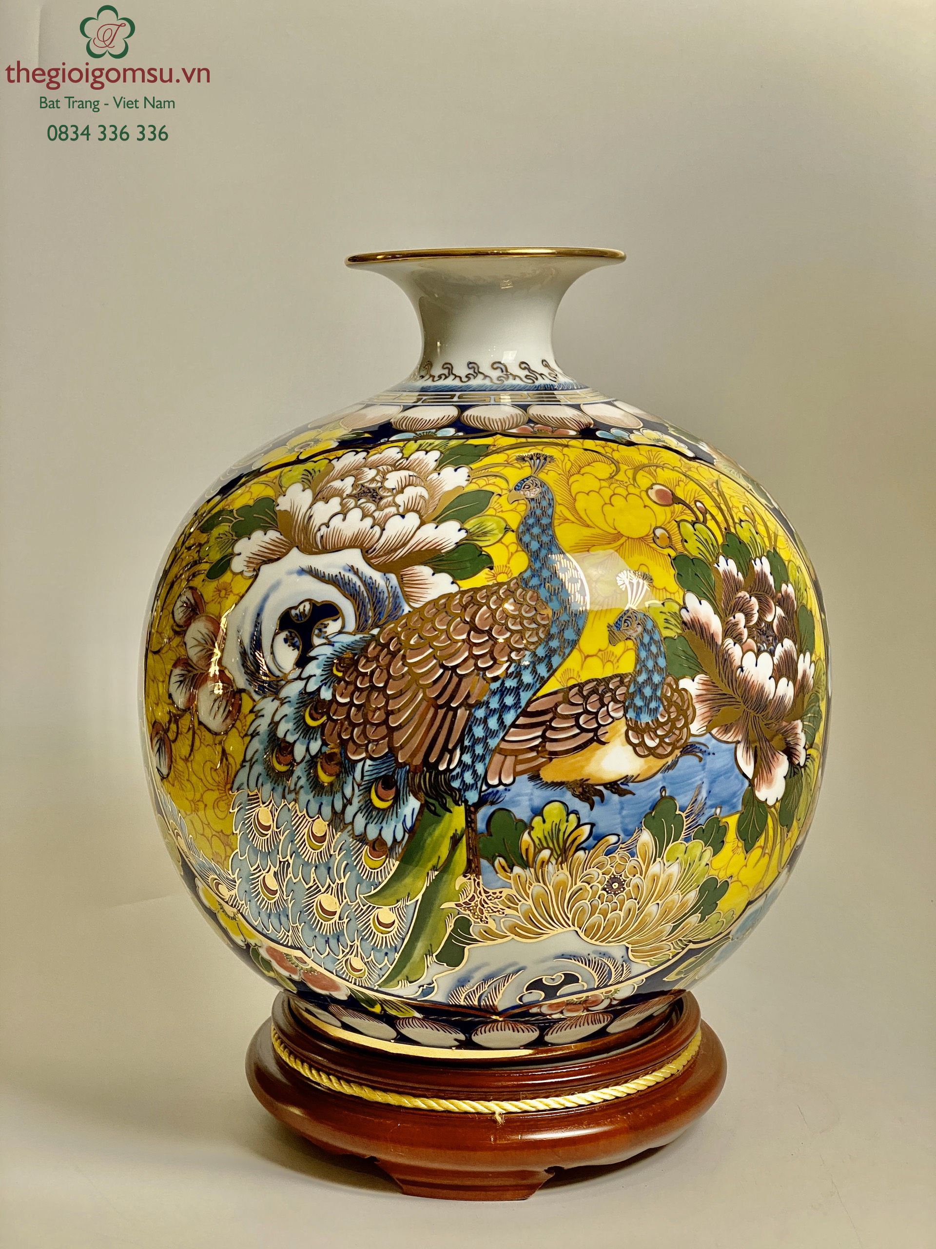 Bình Hút Tài Lôc "Nhị cảnh công - thuyền màu 2" nền hoa vàng vẽ vàng 24k