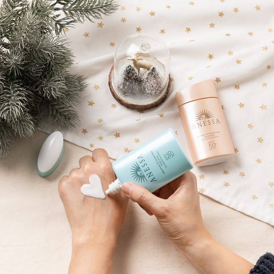 KEM CHỐNG NẮNG ANESSA ESSENCE UV SUNSCREEN MILD MILK FOR SENSITIVE ...