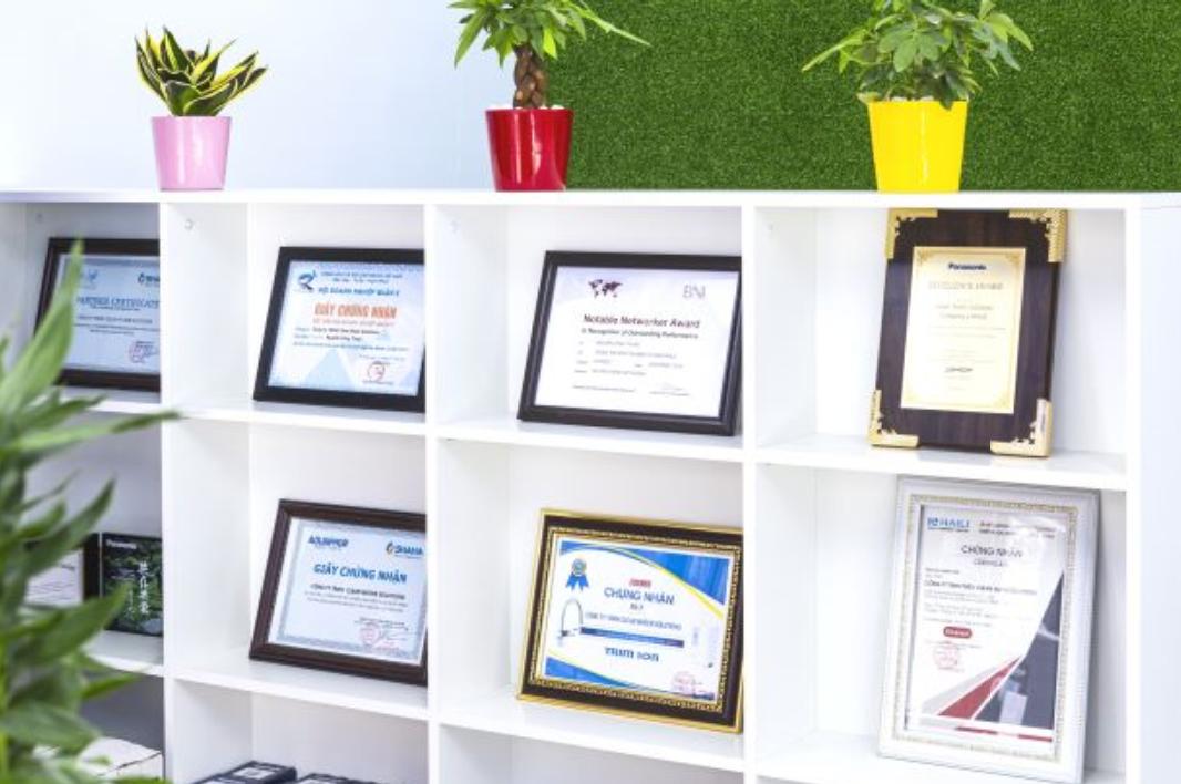 Chứng nhận phân phối chính hãng của CWS