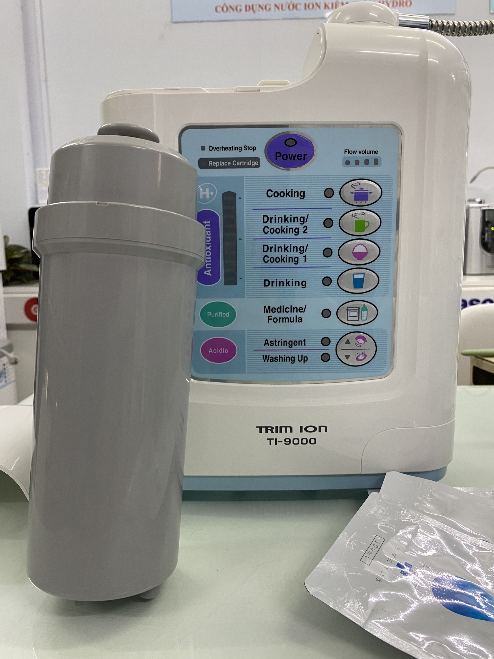 Máy ion kiềm Trim Ion TI-9000