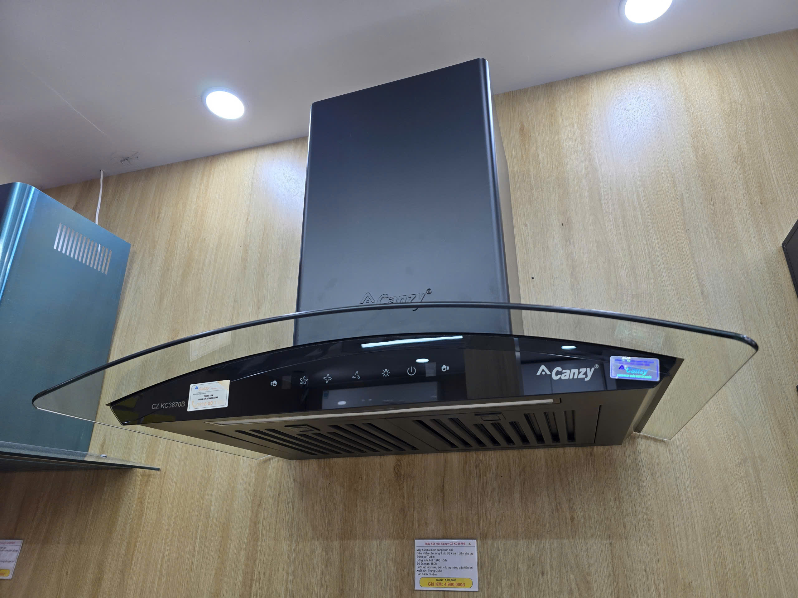 Toàn quốc - Thanh lý máy hút mùi Canzy CZ-3870B