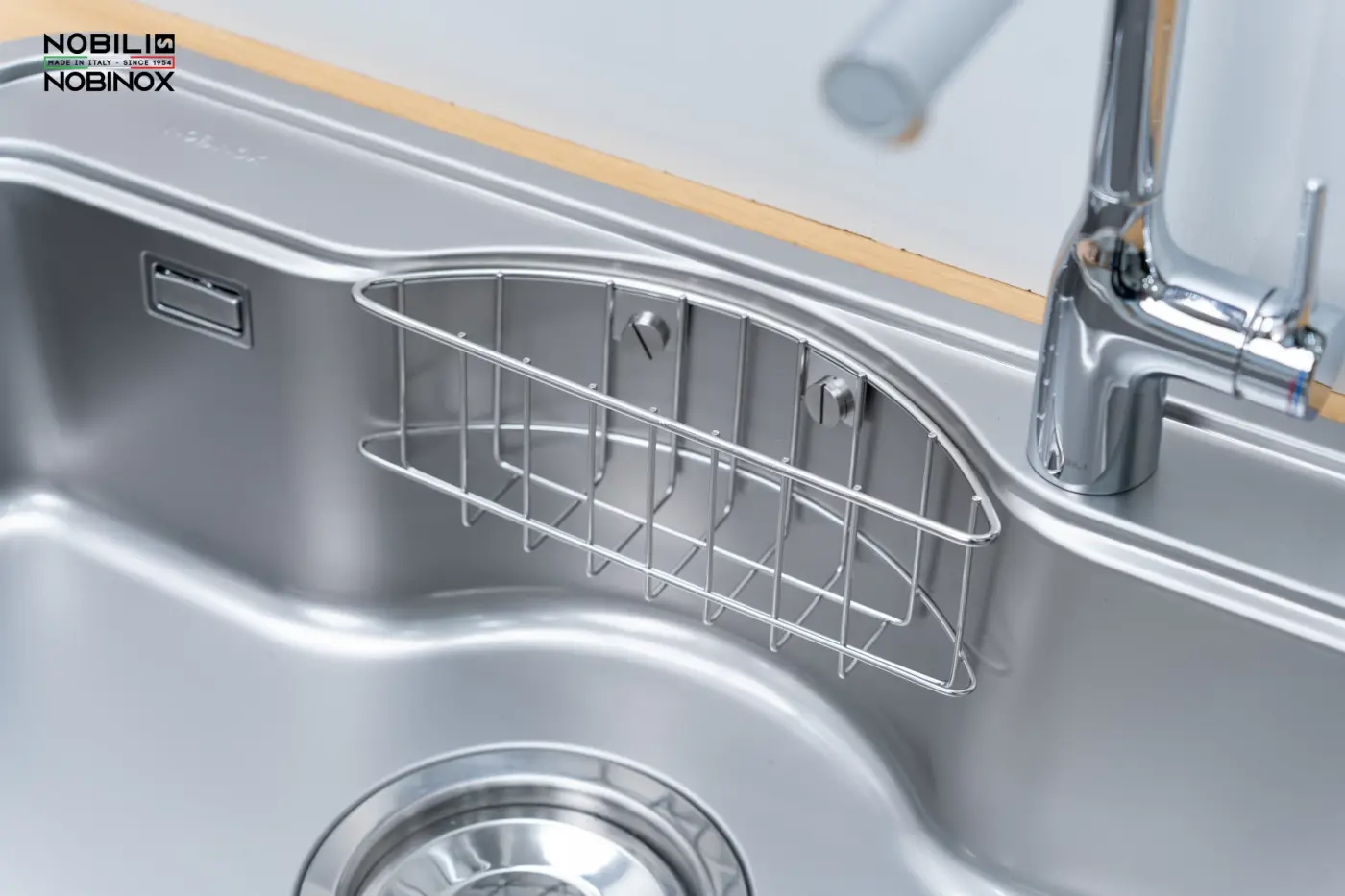 Chậu rửa Nobinox ROSA NN975D (7850 bề mặt vân siêu mịn)