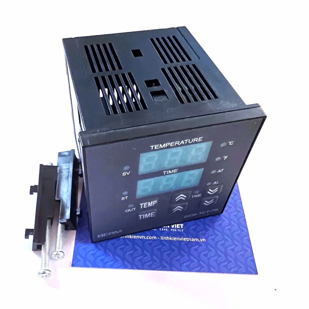 Đồng hồ điều khiển nhiệt độ hẹn thời gian BEM-TCT-7B 220V / chính hãng BERM / chuyển sang bộ WSJ700