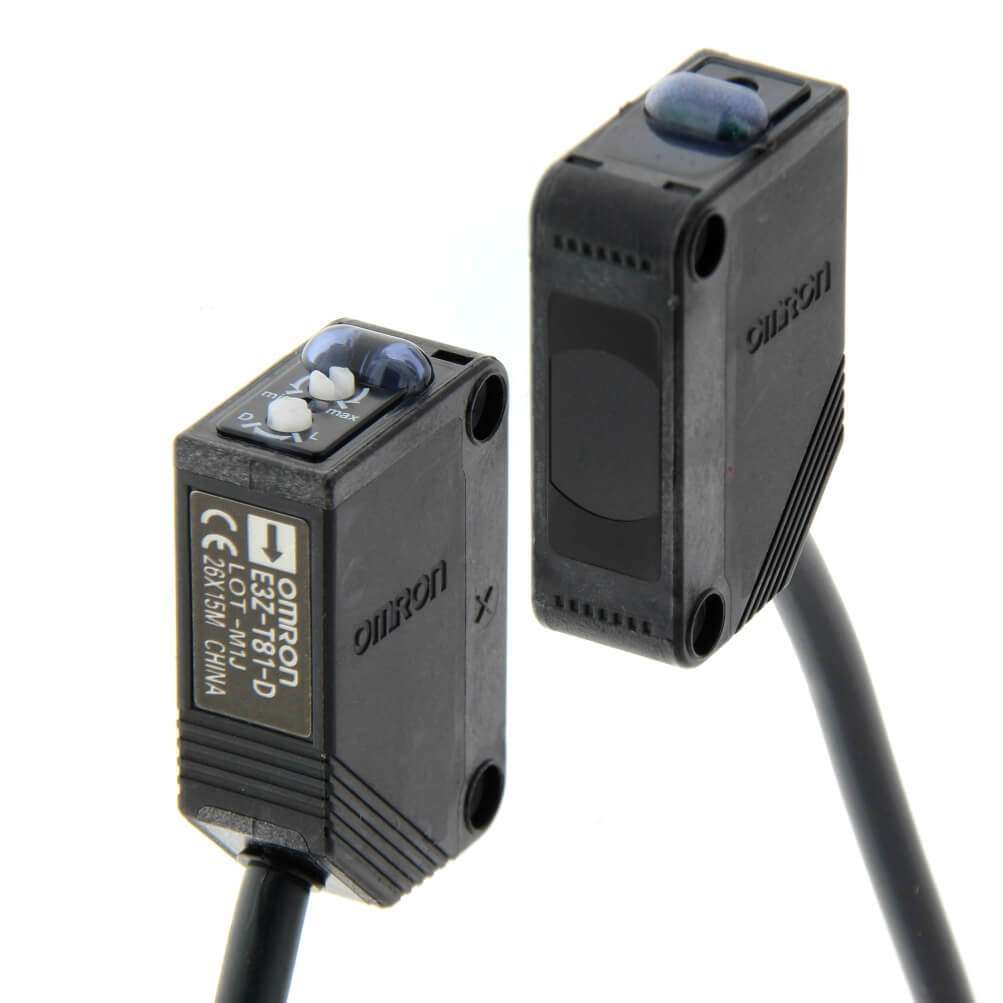 Cảm biến quang PNP E3ZG-T81 2M / Omron / thu phát khoảng cách 15 mét - X1H15