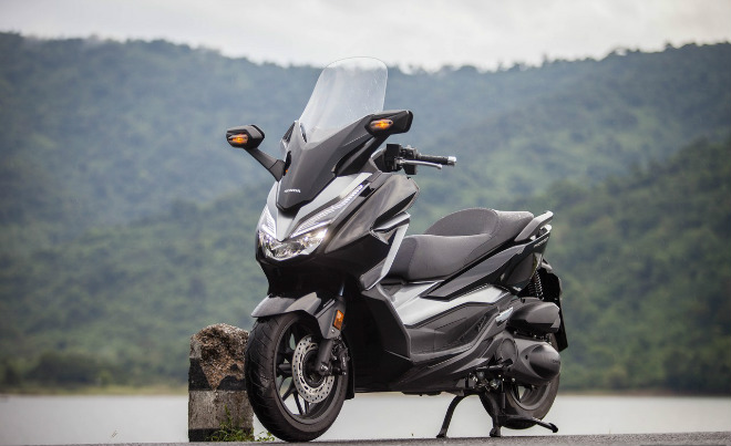 2018-honda-forza-300-ve-thai-lan-phai-manh-viet-khao-khat