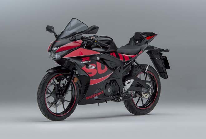suzuki-gsx-r125-ca-tinh-hon-the-thao-hon-voi-phu-kien-moi