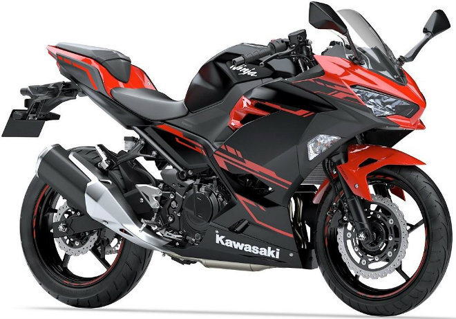 honda-cbr250rr-va-kawasaki-ninja-250-dau-la-su-lua-chon-cho-anh-em-dam-me-sport-