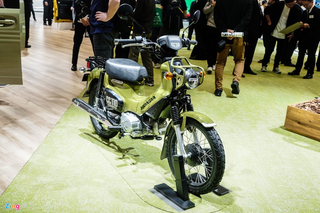 honda-cross-cub-110-phien-ban-cub-danh-cho-nguoi-thich-noi-loan
