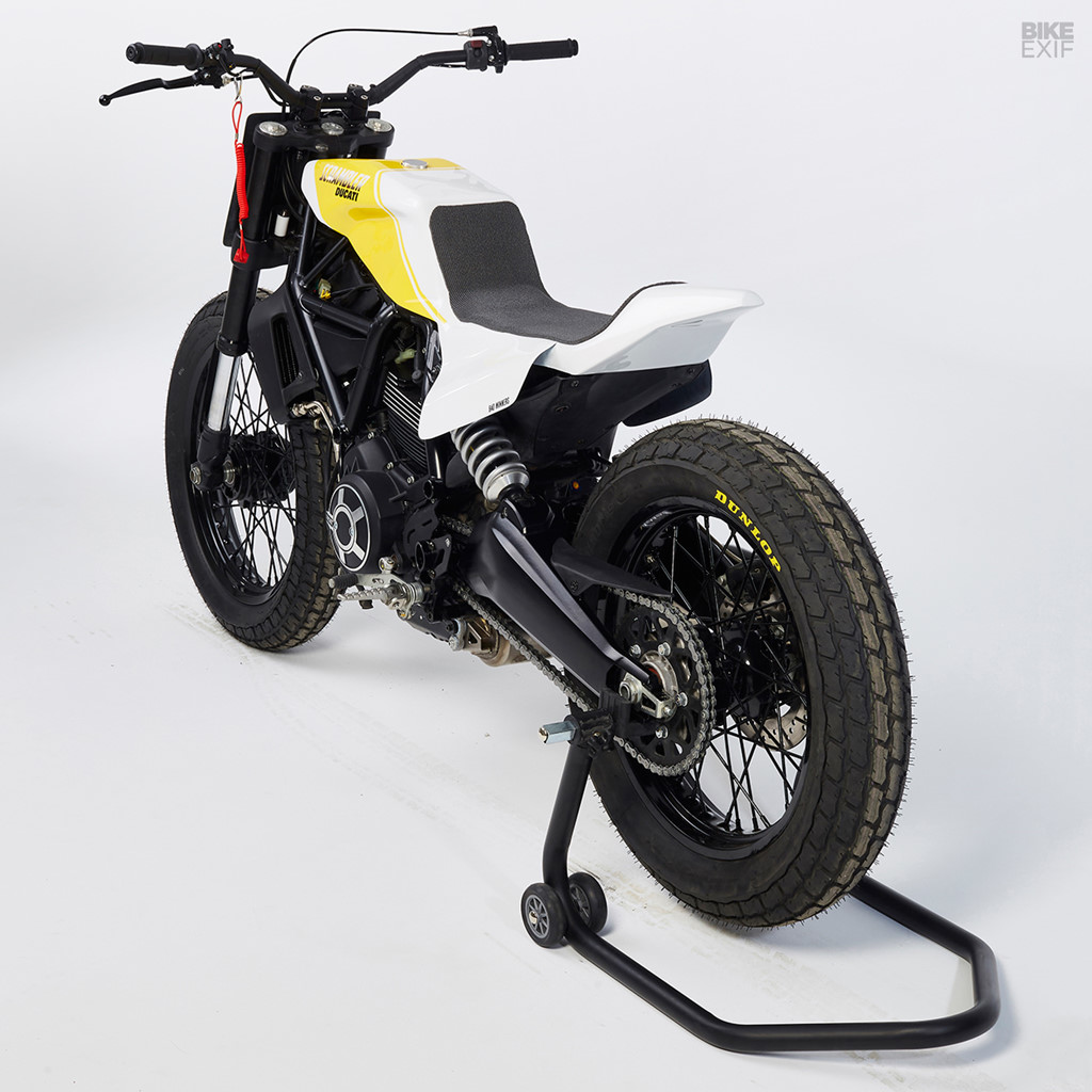 bo-doi-ducati-scrambler-khac-la-hoan-toan-trong-kieu-dang-tracker