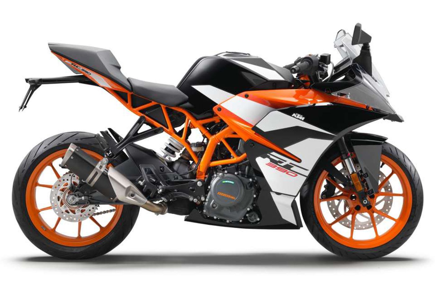 ktm-rc-390-2018-sap-ve-viet-nam-gia-du-kien-hon-150-trieu-dong