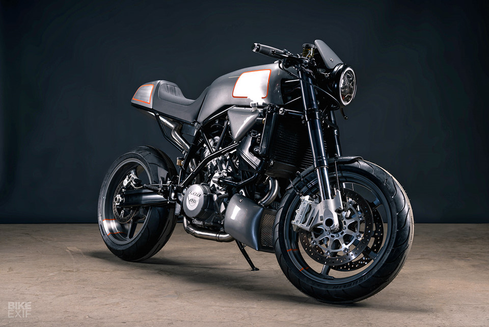 chi-tiet-quai-thu-ktm-990-cc-tu-analog-motorcycles
