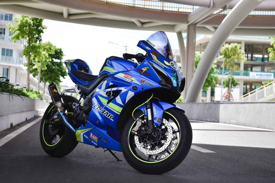 biker-viet-chi-hon-100-trieu-len-do-cho-suzuki-gsx-r1000