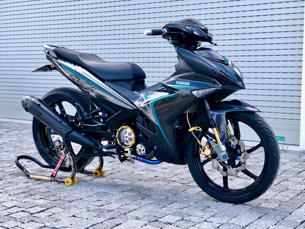yamaha-exciter-phu-carbon-tai-viet-nam