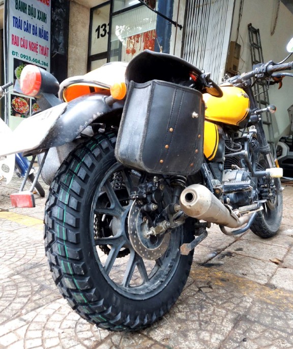 cap-lop-xe-yamaha-xsr-155-gai-dia-hinh