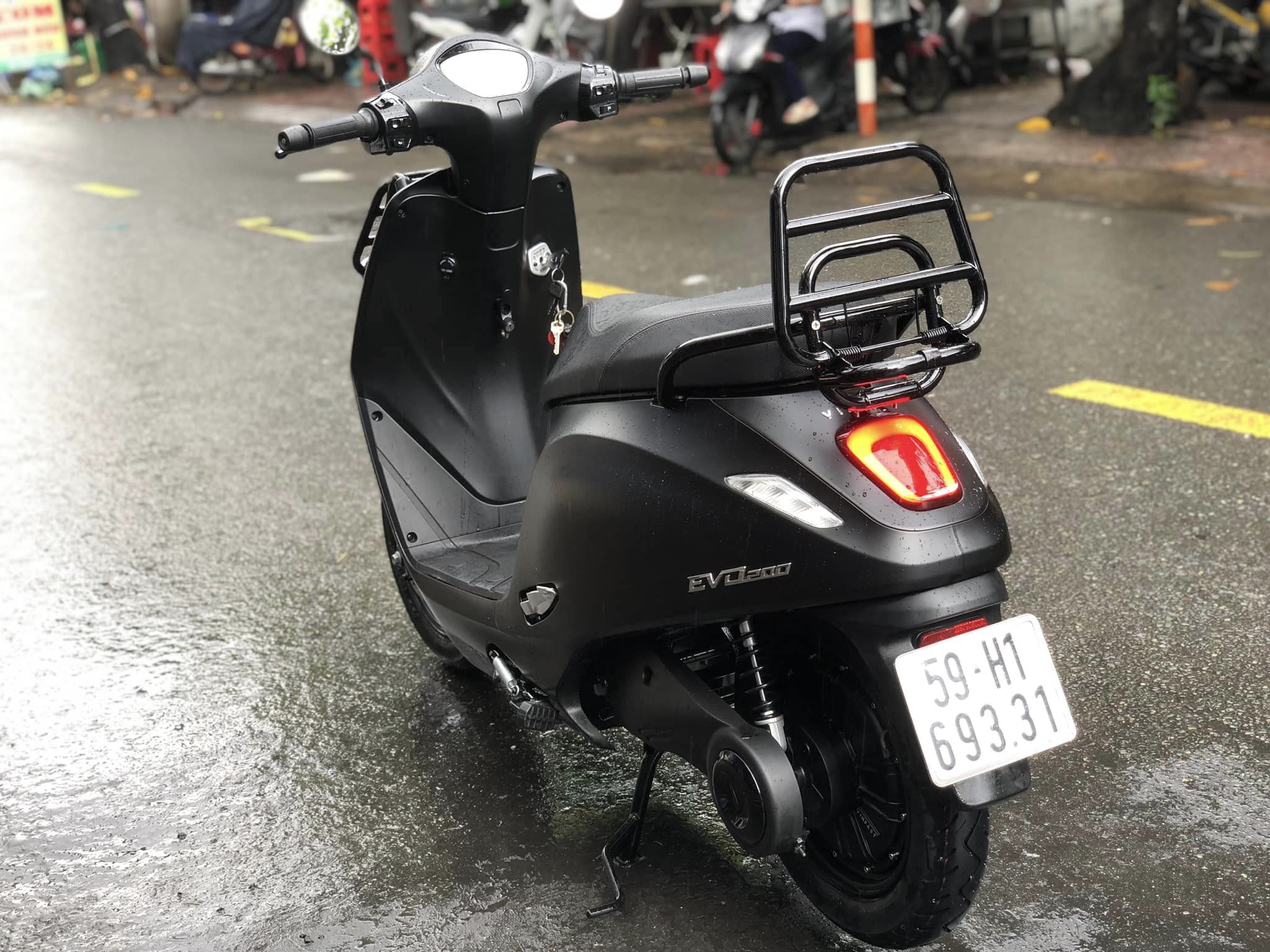 thay pin lithium evo 200 kiem tra he thong dien tai da nang