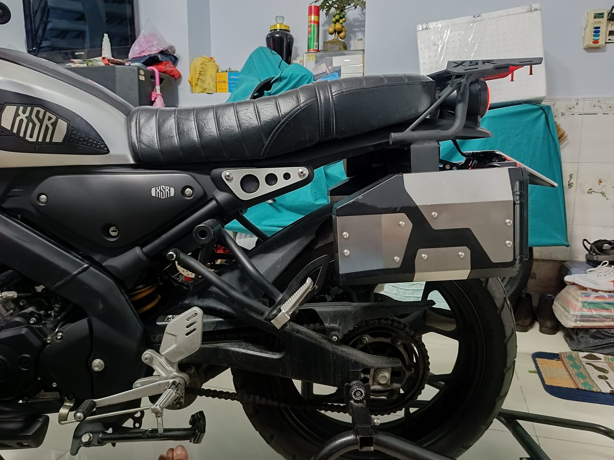 Tân trang xe XSR155