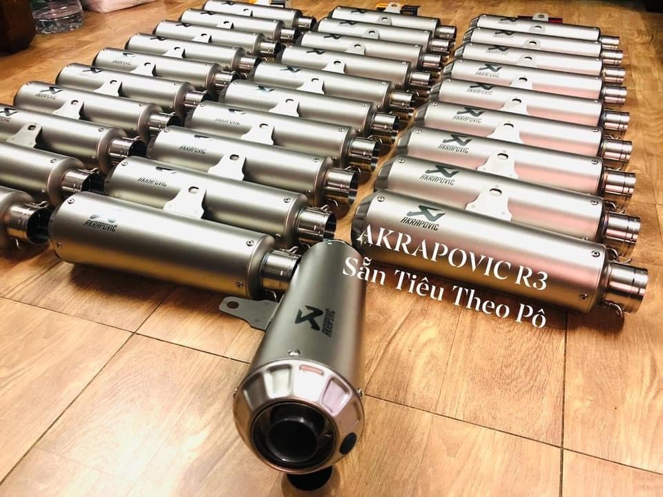 Lắp pô Akrapovic Đà Nẵng
