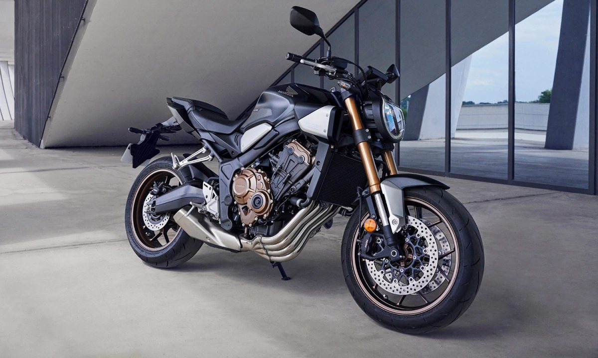 honda cb650r bom nhien lieu