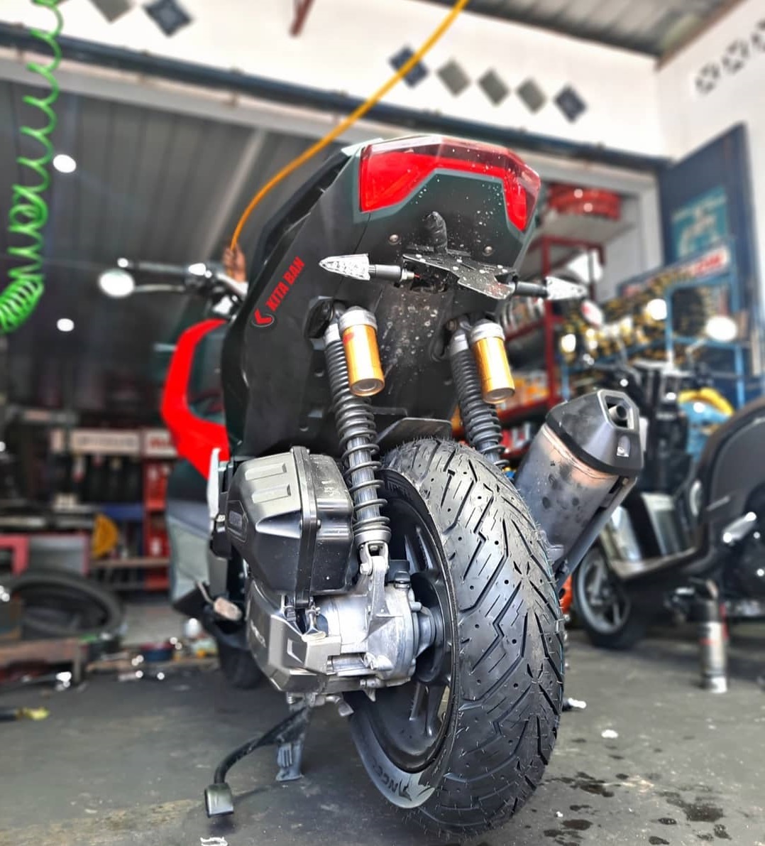 vo lop xe adv 150 adv 160 thong so kich thuoc