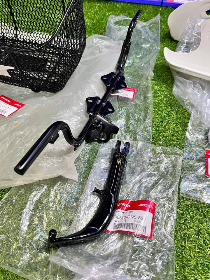 Chống bên Dream Thái