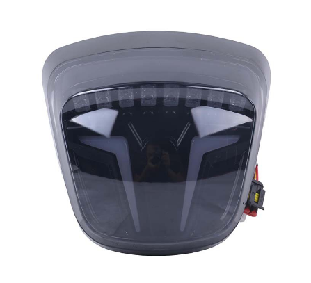lắp đặt đèn hậu gorgeous vespa tại đà nẵng
