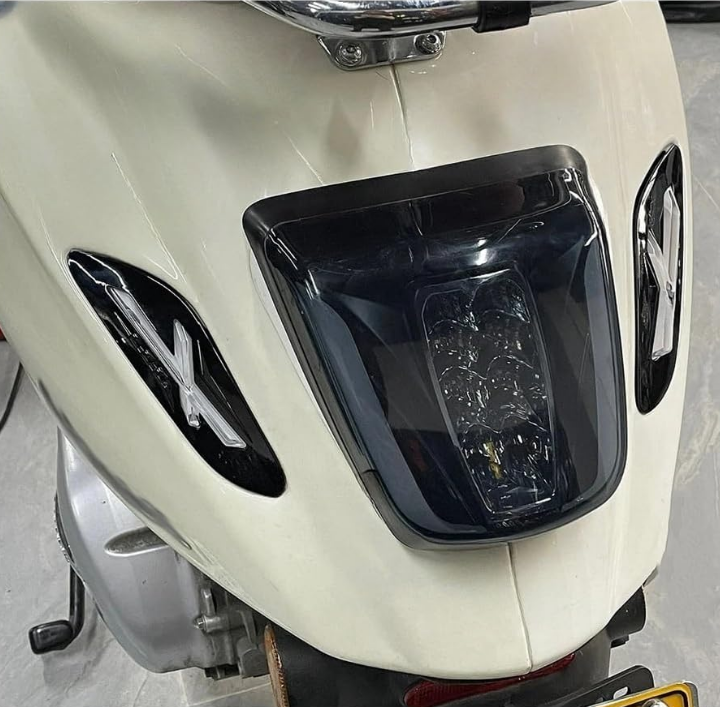 den xi nhan do choi cao cap cho xe vespa