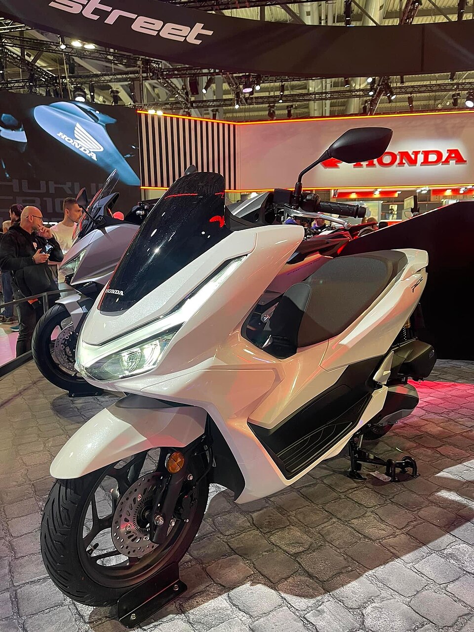 do xe pcx chuyen nghiep da nang