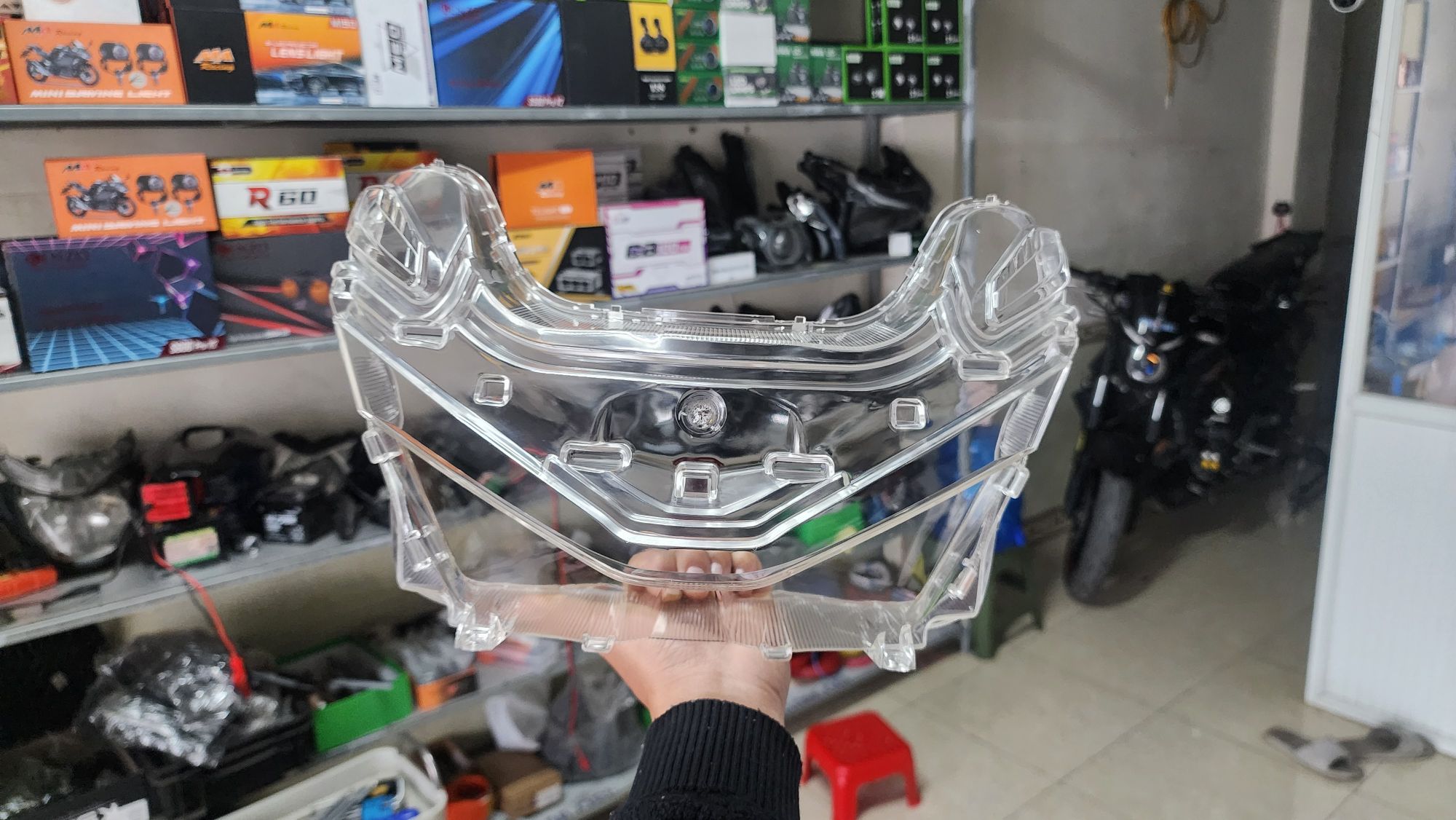 Kính pha đèn Air Blade 2026 Đà Nẵng