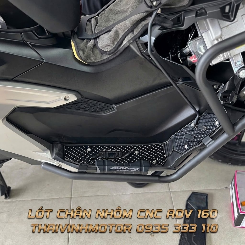 lot chan nhom cnc adv 160 thaivinhmotor 0935333110